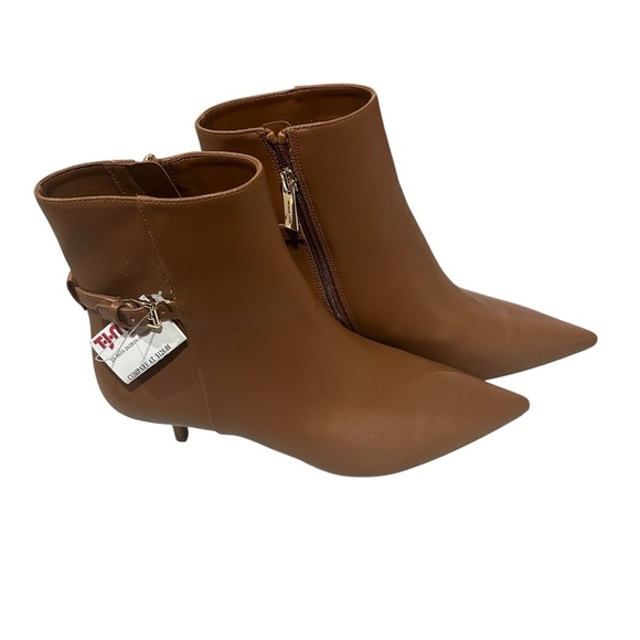 MICHAEL Michael Kors Tan Ankle Booties - Picture 1 of 8